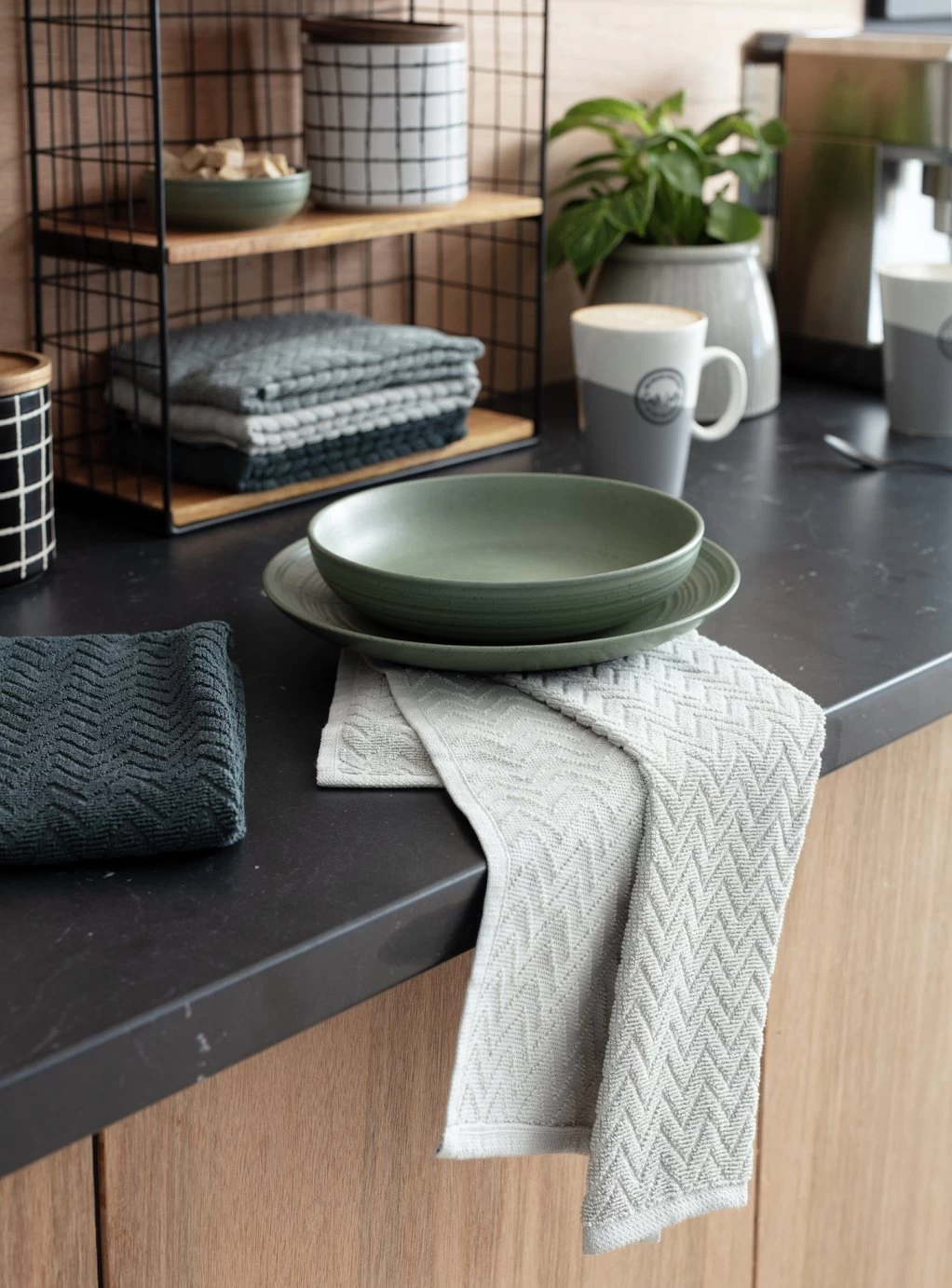 Habitat Zig Zag Terry Pack Of 5 Tea Towels 3 Habitat Zig Zag Terry Pack Of 5 Tea Towels - Image 2