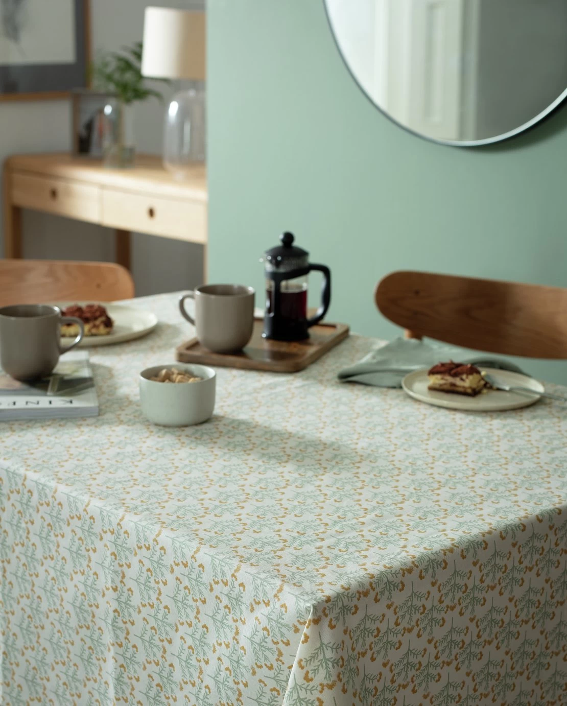 Habitat Country Meadow Wipe Clean Table Cloth - Printed 4 Habitat Country Meadow Wipe Clean Table Cloth - Printed - Image 2