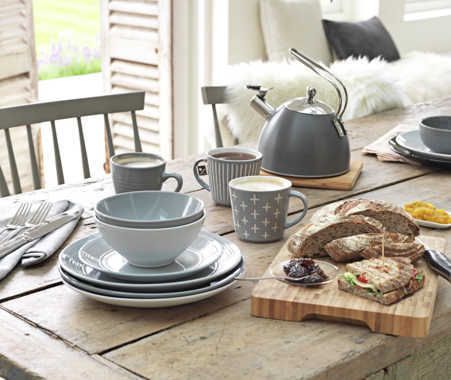 Habitat Salisbury Medium Solid Wood Butchers Block 3 Habitat Salisbury Medium Solid Wood Butchers Block