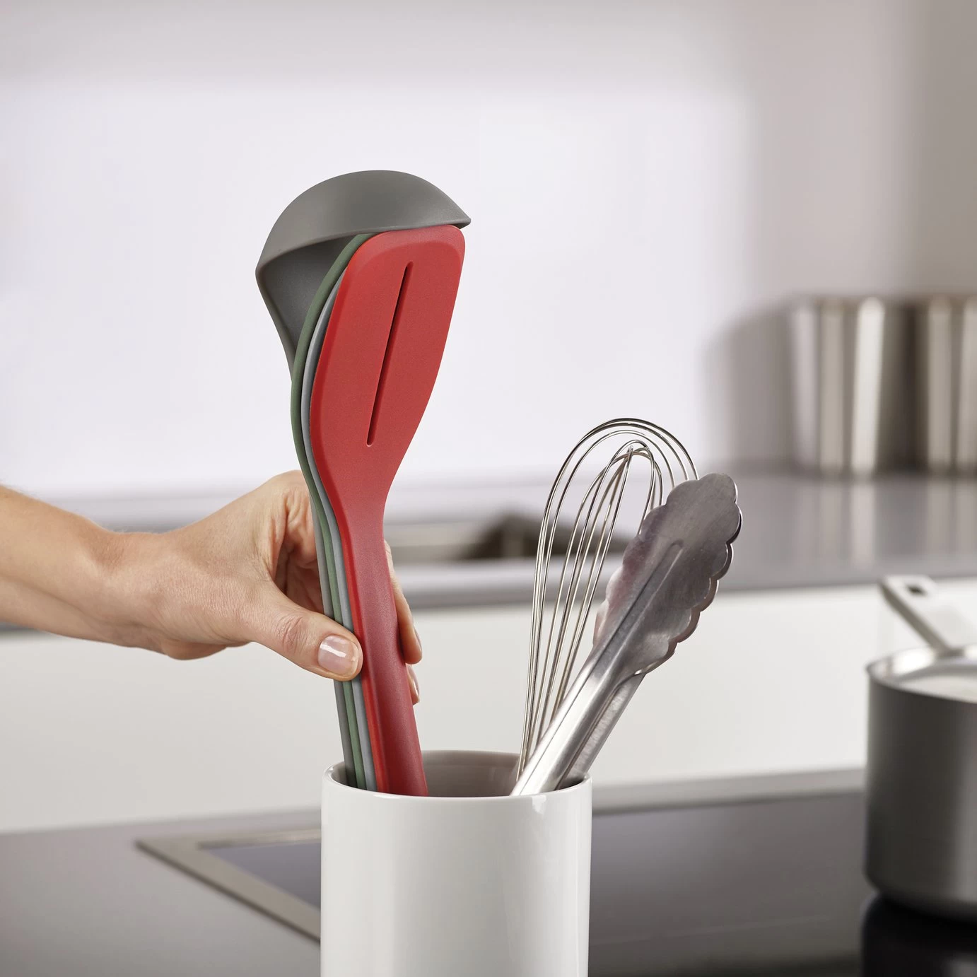 Joseph Joseph Duo 4 Piece Utensil Set With Clip Handle 5 Joseph Joseph Duo 4 Piece Utensil Set With Clip Handle - Image 3